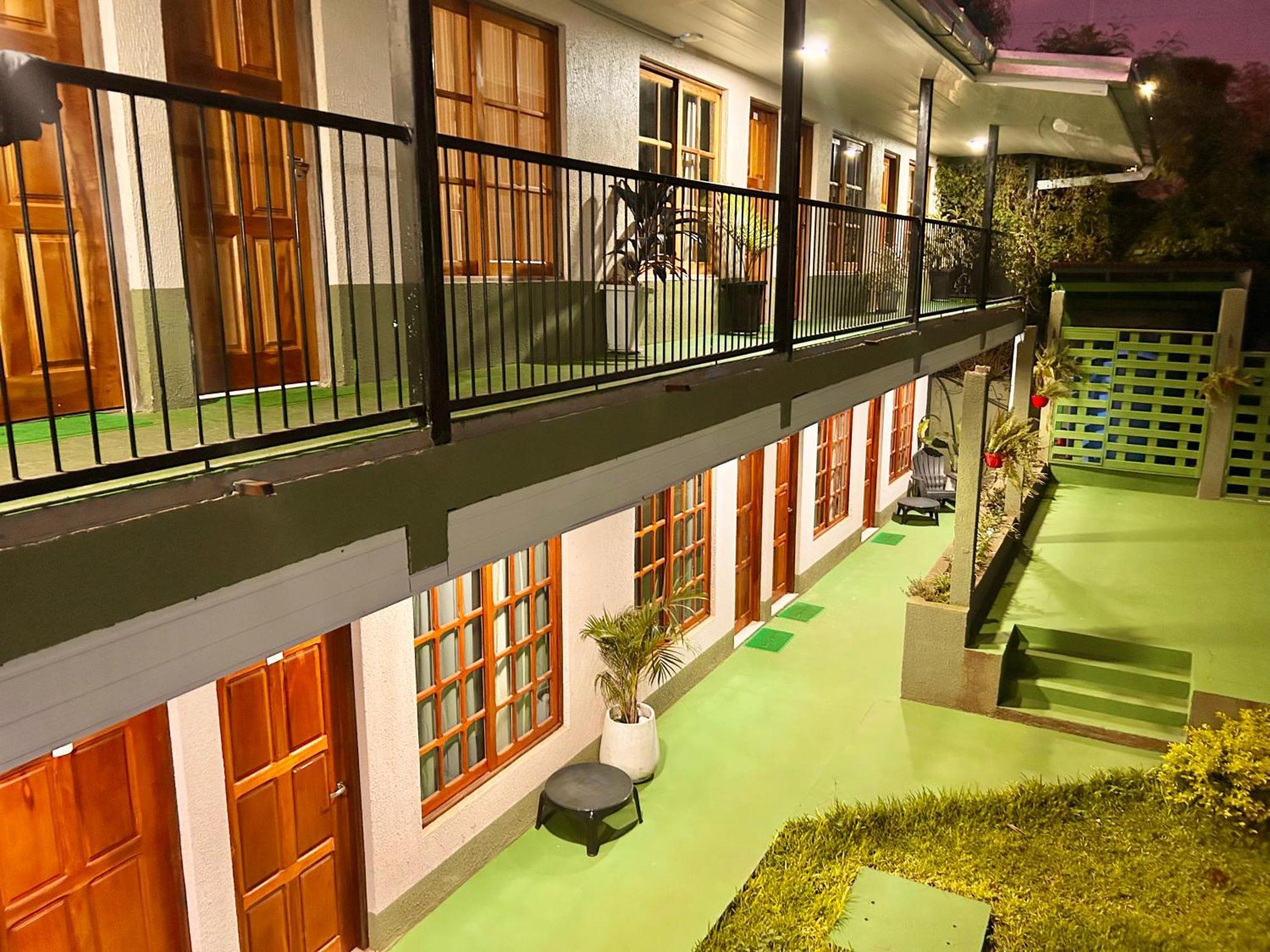 Tupa Hotel Iguazu Пуэрто-Игуасу Экстерьер фото