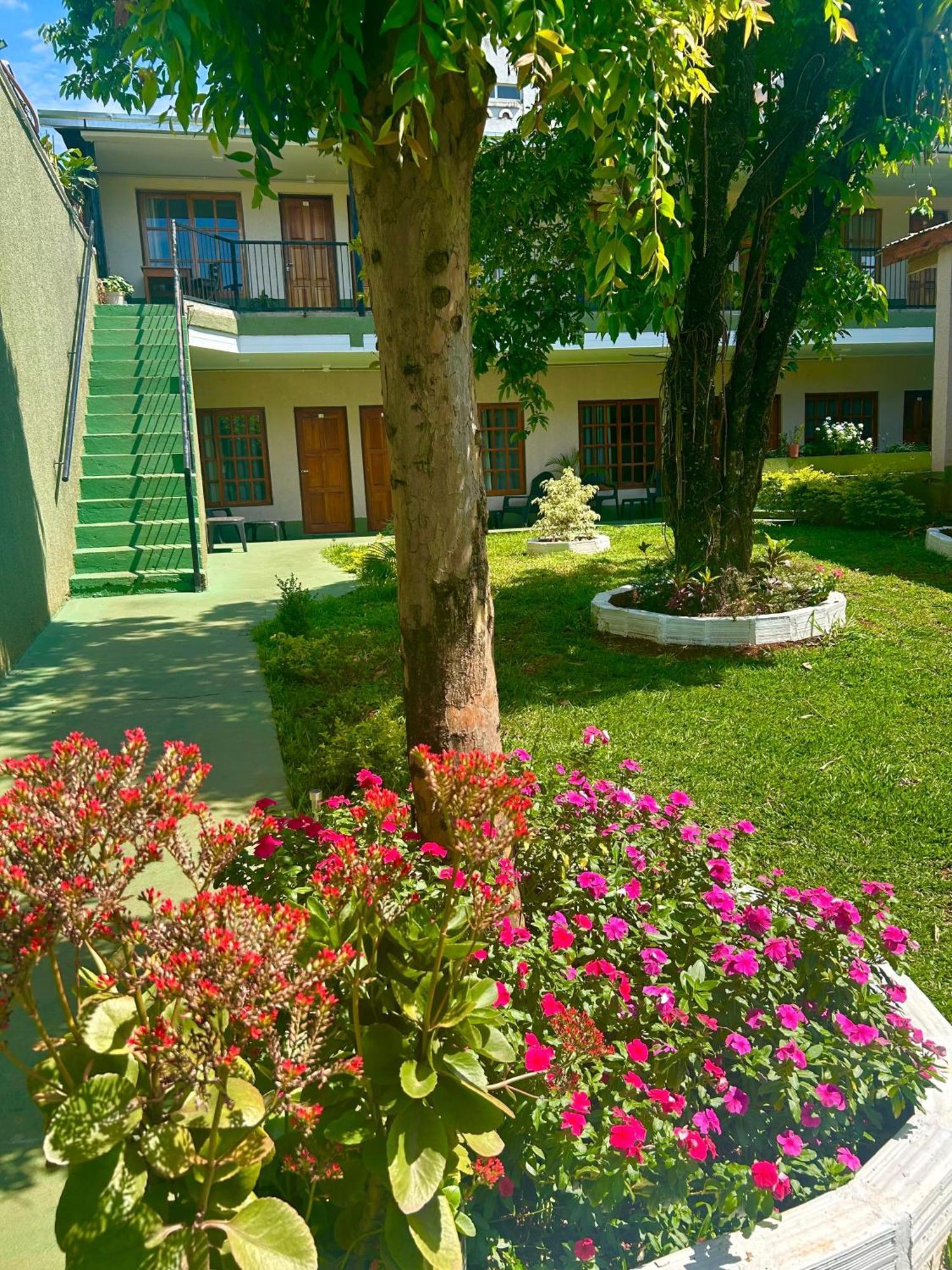 Tupa Hotel Iguazu Пуэрто-Игуасу Экстерьер фото